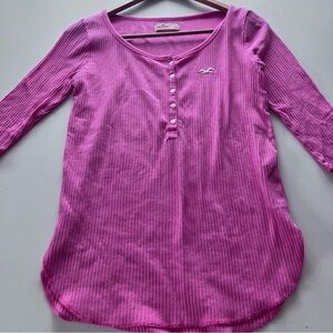 Hollister Ribbed Henley Quarter Sleeve Hot Pink Top Women’s Size Small